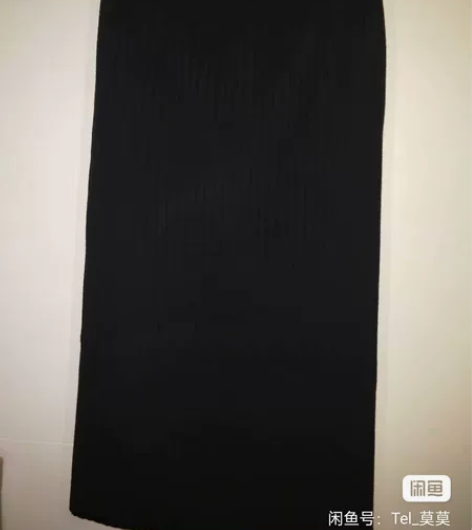 半身裙一步裙长裙 仅试穿过一次 感兴趣的...