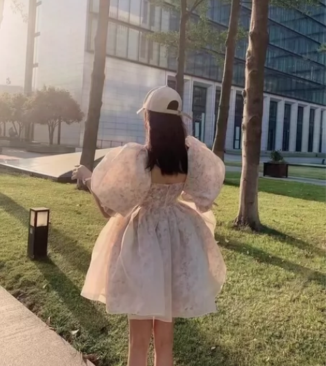 仙女蔷薇碎花方领连衣裙女两面穿在逃公主裙 ...