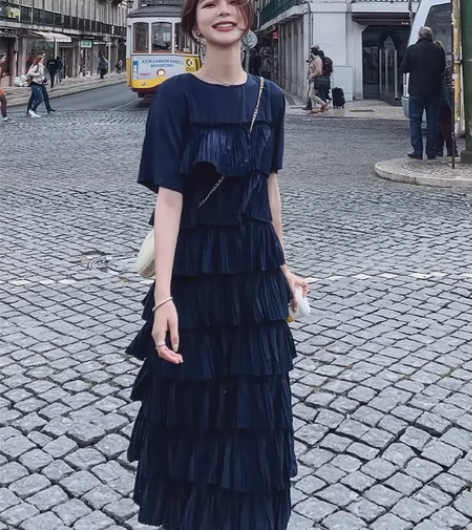 法式赫本小香风连衣裙 蛋糕裙 长袖女神范蛋...