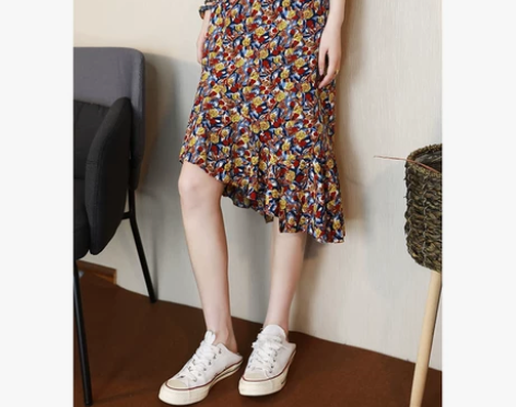 夏日风情 复古油画印花 不规则鱼尾裙摆，9...