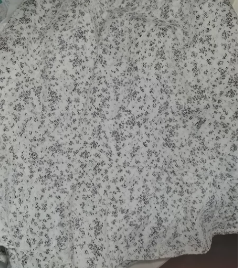 鱼尾短裙 蕾丝材质 有内衬 感兴趣的话点“...