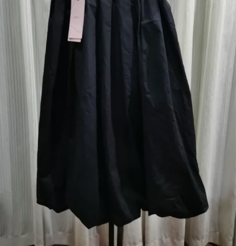 秸熙黑色花苞裙 型号160/66A  36...