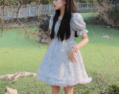 ?泡泡袖连衣裙女装夏季2021新款法式初恋...