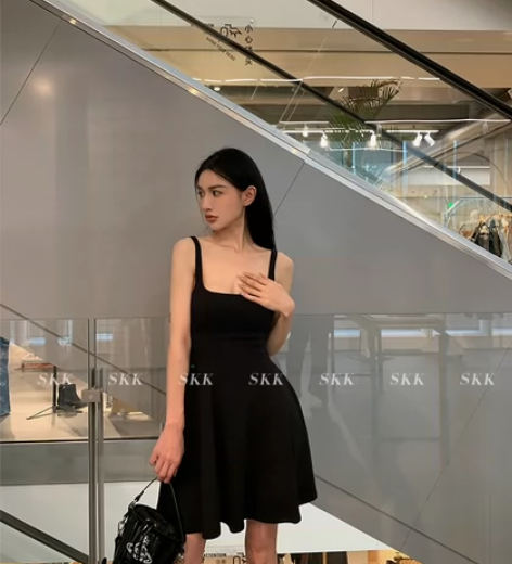 Skk Store 夏季新款辣妹性感法式甜...