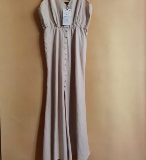 【Zara】全新正品带吊牌  女士性感甜美...