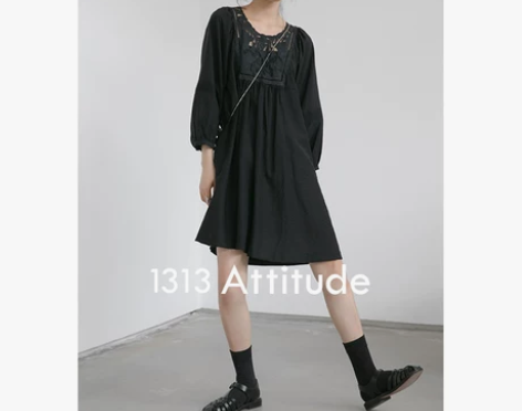 1313黑白民族风镂空提花连衣裙2020女...