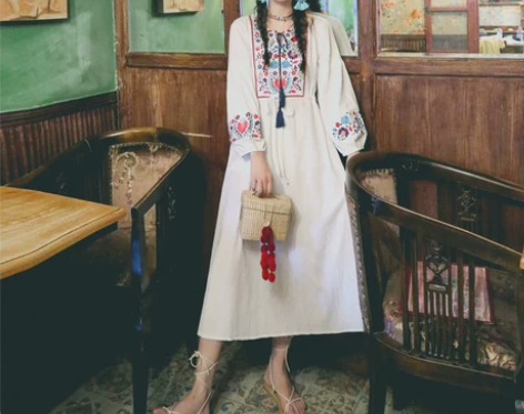 2023民族风新款重工刺绣棉麻长裙云南新疆...