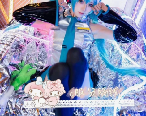 初音未来公式服 275大全套 含假发 包邮...
