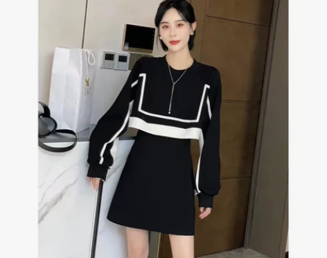 欧货黑白拼接假两件露腰连衣裙女设计感显瘦休...