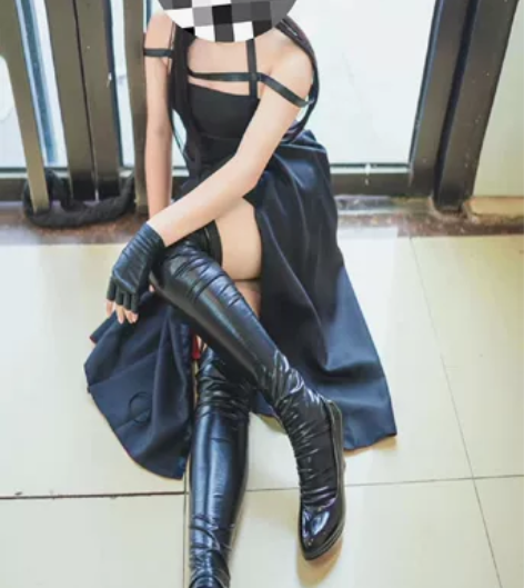 约尔c服 无鞋子，假发，其他都有 可换，可...