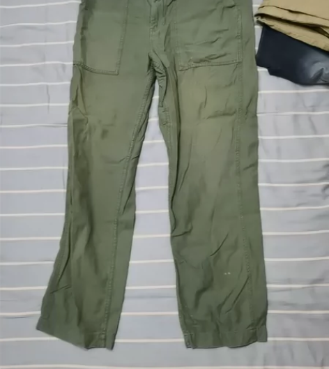 春秋休闲裤男裤军绿色 尺码32江浙沪包邮