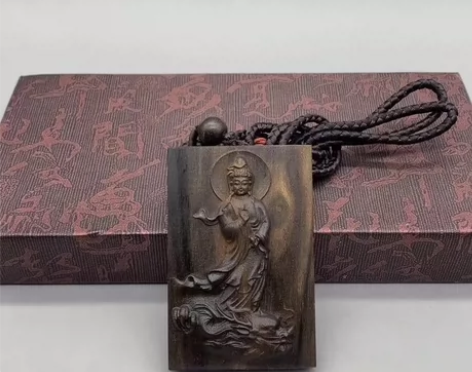 达拉干沉香木雕刻御龙观音菩萨木牌子家居挂饰...