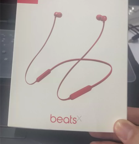 无线蓝牙耳机颈挂式跑步运动耳机 便宜出 全...