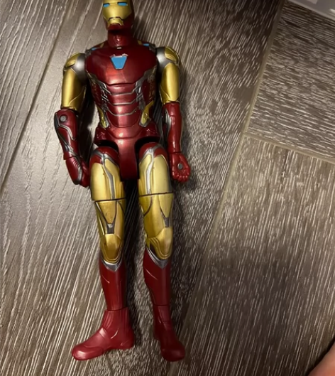 钢铁侠蜘蛛侠黑豹灭霸 手办17.5cm 8...