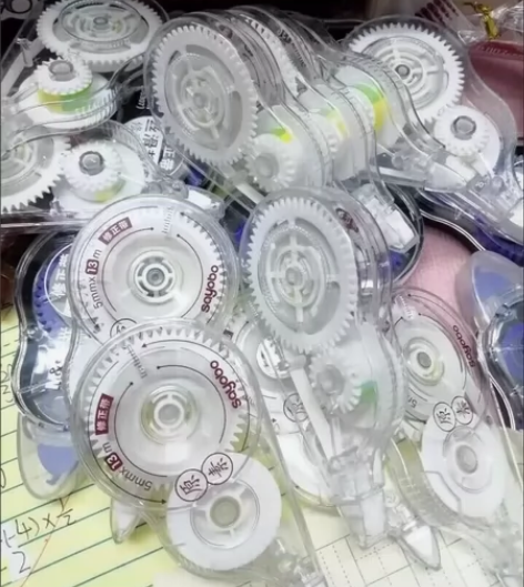 秒杀亏本包邮修正带实惠装简约大容量透明膜带...