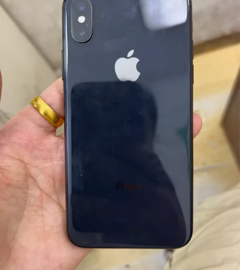 出售一台苹果X  国行  256G   换...