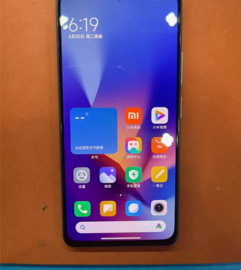 红米 K40  12+256  骁龙870...