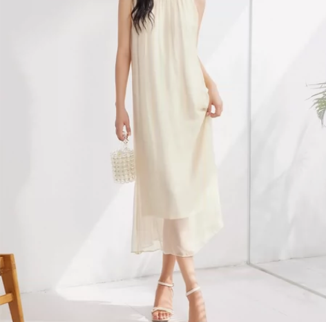 无袖长裙 穿起来仙气飘飘  很凉快很舒服 ...