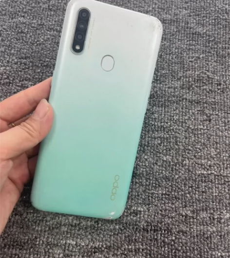 OPPO  A8内爆，内存不详，账户不详，...