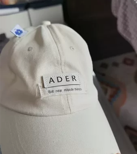 ADER棒球帽,米色,帽子太多带不过来,喜...