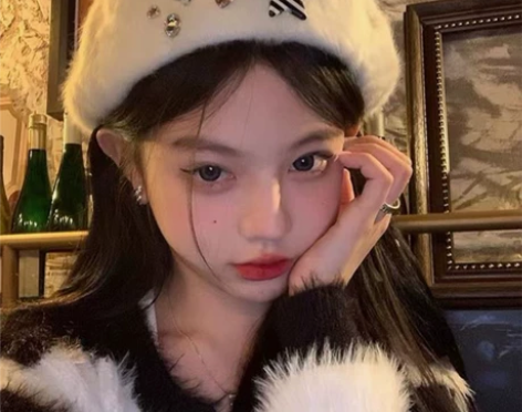 日系甜美星星仿兔毛贝雷帽女秋冬小众设计保暖...