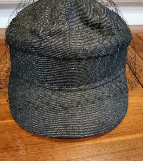 ?几乎全新均码￥50