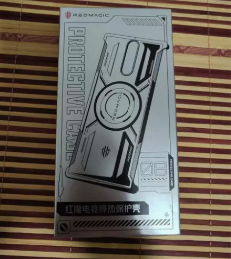 红魔8Pro+手机壳和钢化膜镜头膜后膜水凝...