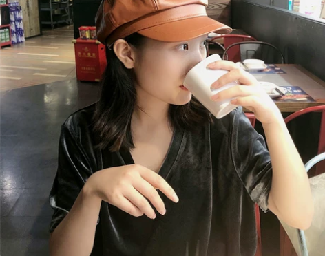 秋冬新款八角帽女复古皮帽时尚百搭英伦pu贝...