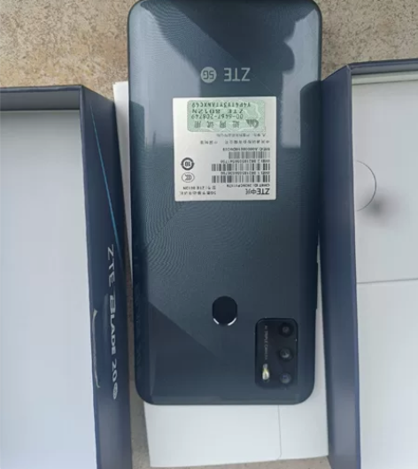 中兴blade20     天玑720处理...