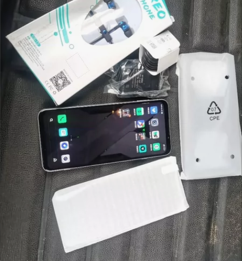 黑鲨二代游戏手机 12+256质量杠杠的工...