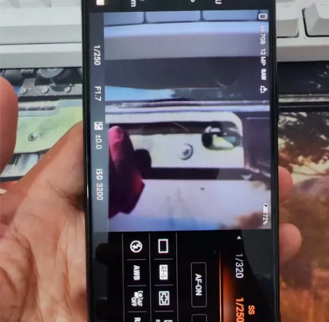 Sony Xperia 5 ii 8+12...