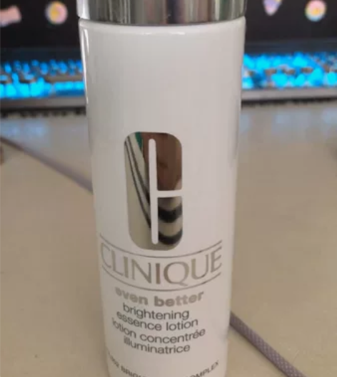 Clinique/倩碧美白水 买了两瓶 还...