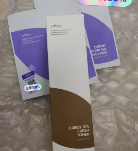 isntree绿茶清新控油爽肤水200ml...