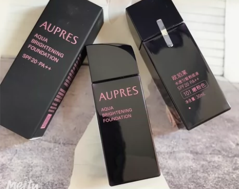 欧珀莱全新试用装 水透匀皙粉底液30ml ...