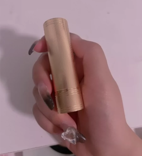 Gucci口红，过生日朋友送的，没用过，因...