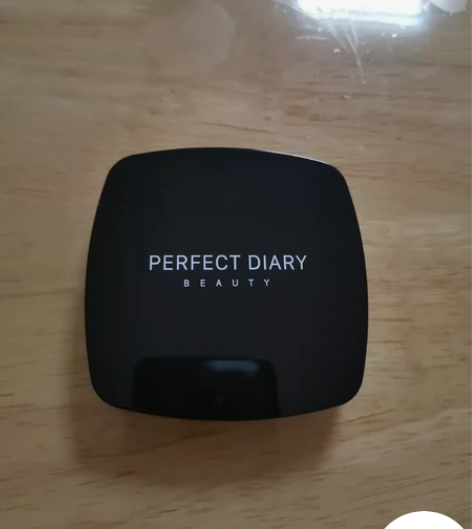 30包邮全新完美日记光影立体修容粉饼 01...