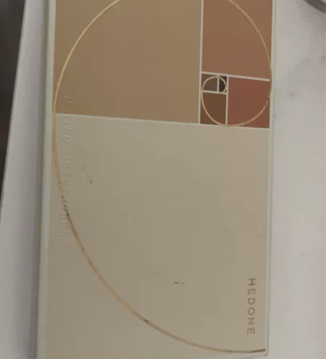 HEDONE修容盘 感兴趣的话点“我想要”...