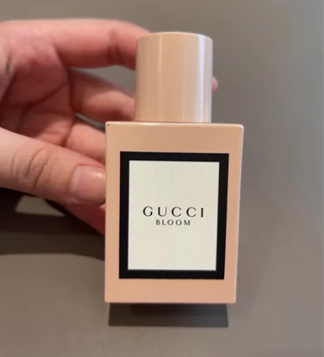 Gucci 香水 30ml 用过一次，一直...