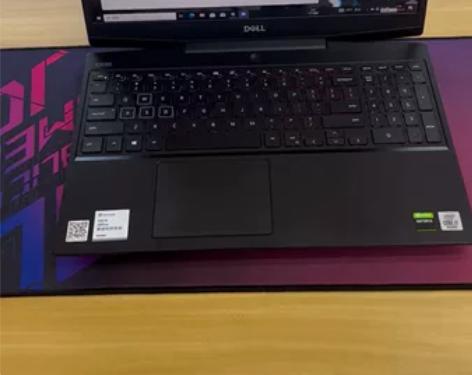 144HZ 2060独显 十代i7 15寸...