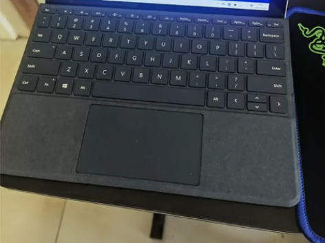 割爱闲置微软SufaceGo便携笔记本，奔...