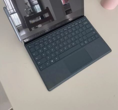 ?Microsoft Surface Pr...