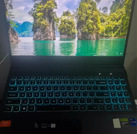 ?机械革命旷世16 Pro 16英寸游戏本...