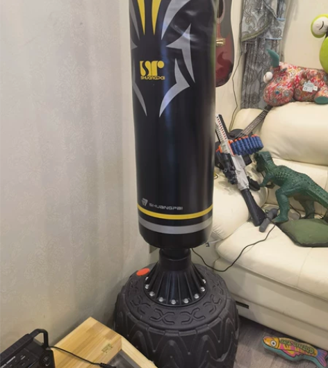 拳击沙袋，500买的，买了当摆设了，北京海...