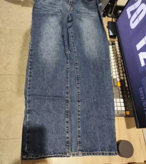 闲置，纯棉水洗牛仔裤，31码，只穿过两次，...