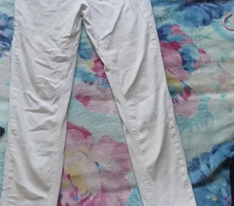 Nome白色牛仔裤 L码，九五新。