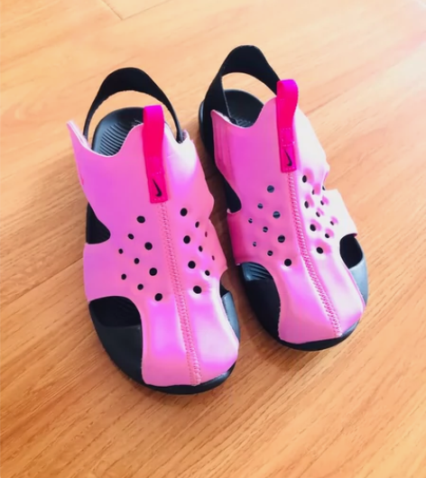 耐克 夏凉运动鞋 童款 35码 几乎全新 ...