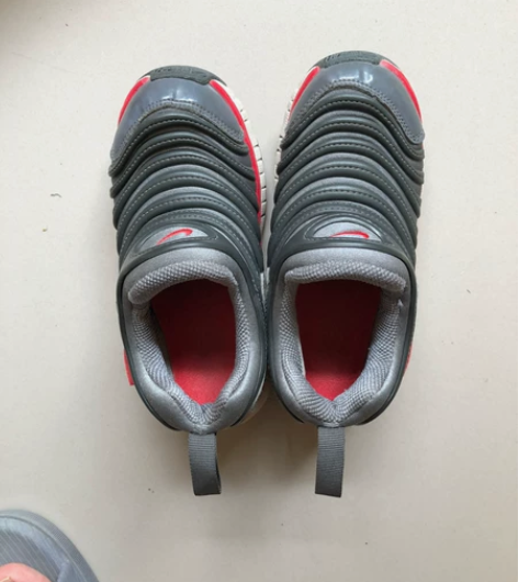 真品耐克儿童鞋 感兴趣的话点“我想要”和我...