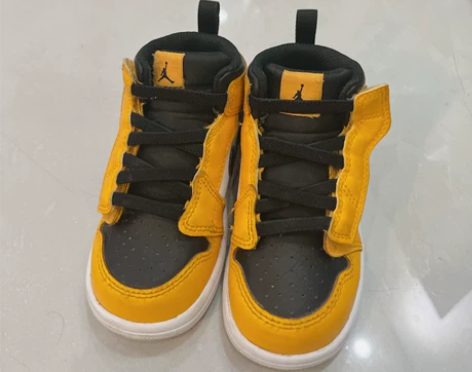 Nike 13cm小鞋子，码数稍微偏大。 ...