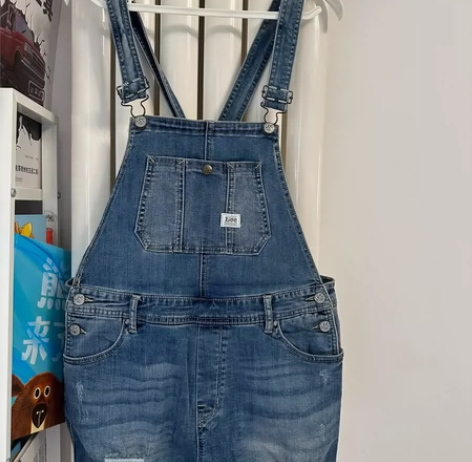 全新无吊牌lee牛仔背带短裤，L码腰围85...