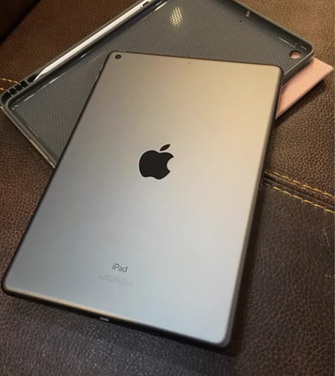 暑假福利机器！ipad二手平板2020款1...